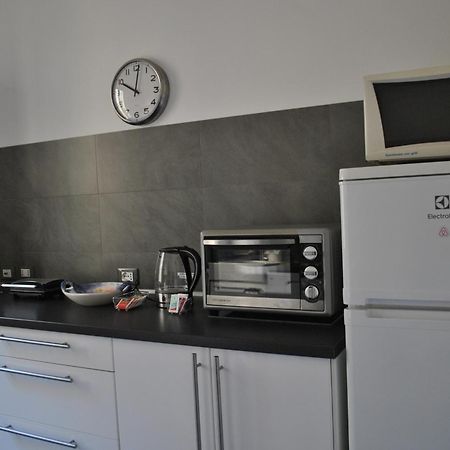 Waterfront Apartment La Spezia Extérieur photo