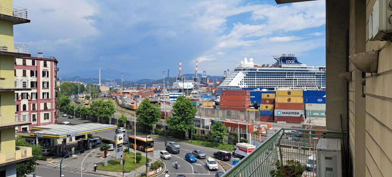 Waterfront Apartment La Spezia Extérieur photo